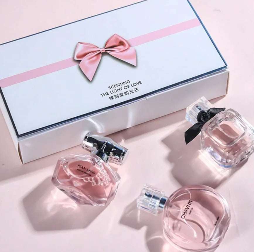 4-Piece Luxury Men’s Cologne Gift Set – Long-Lasting Fragrance & Pheromone Perfume (30ml x 4)