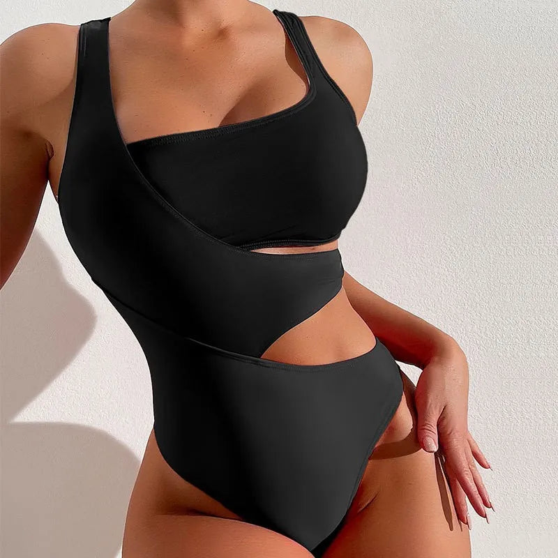 One-Piece Color Contrast Bathing Suit