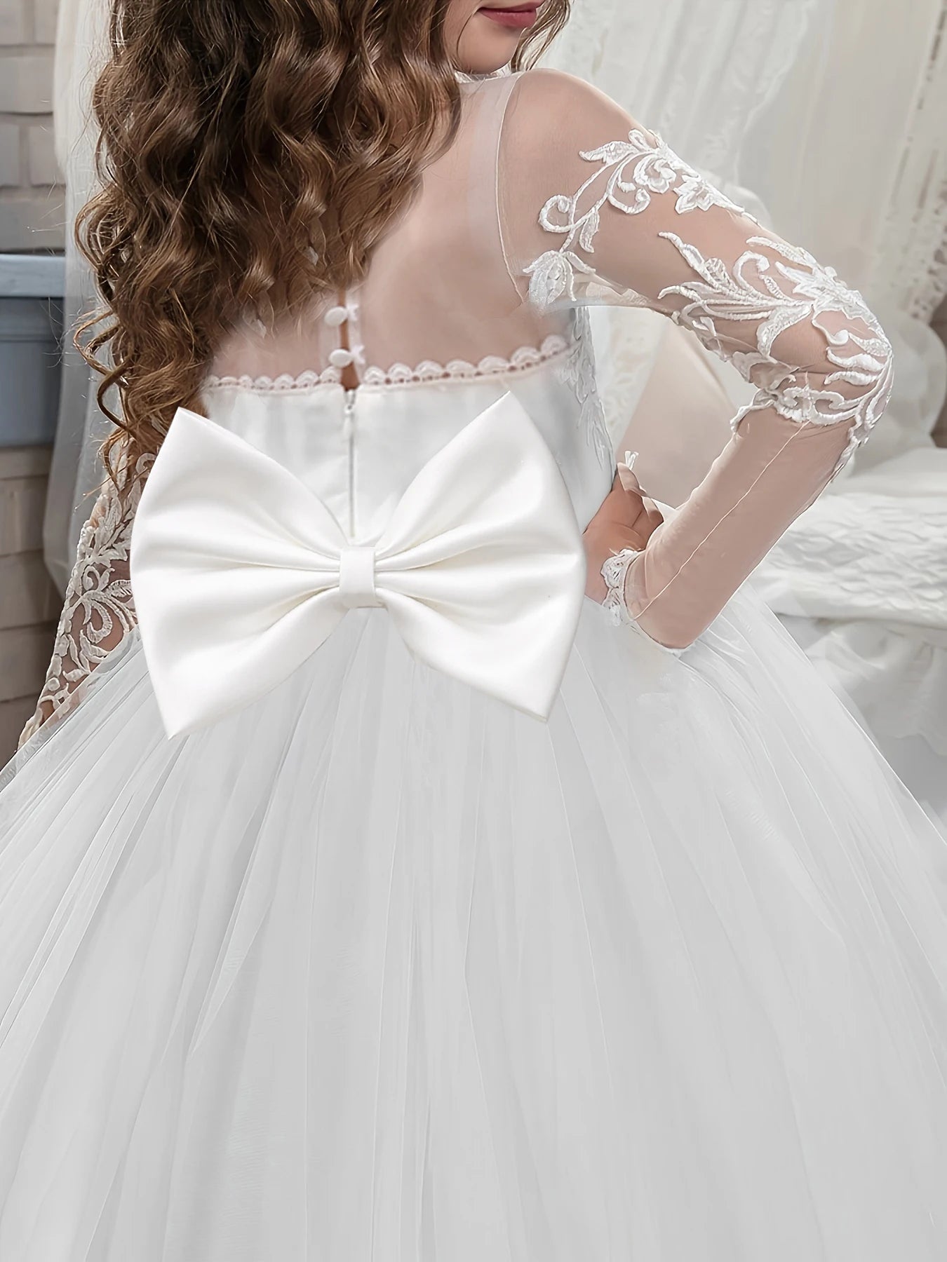 Girls' Lace Wide Bottom Dress