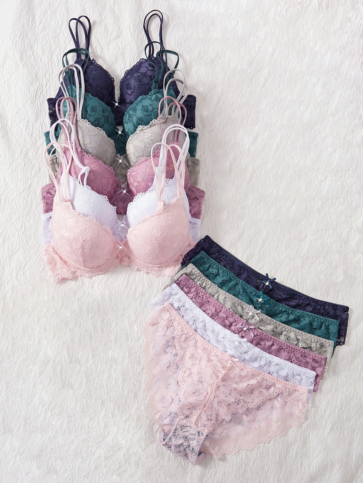 Women's Floral Lace Push-Up Bra & Low-Waist Panty Set
