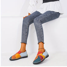 Colorblock Flat Bottom Soft Sole Slip On Loafers