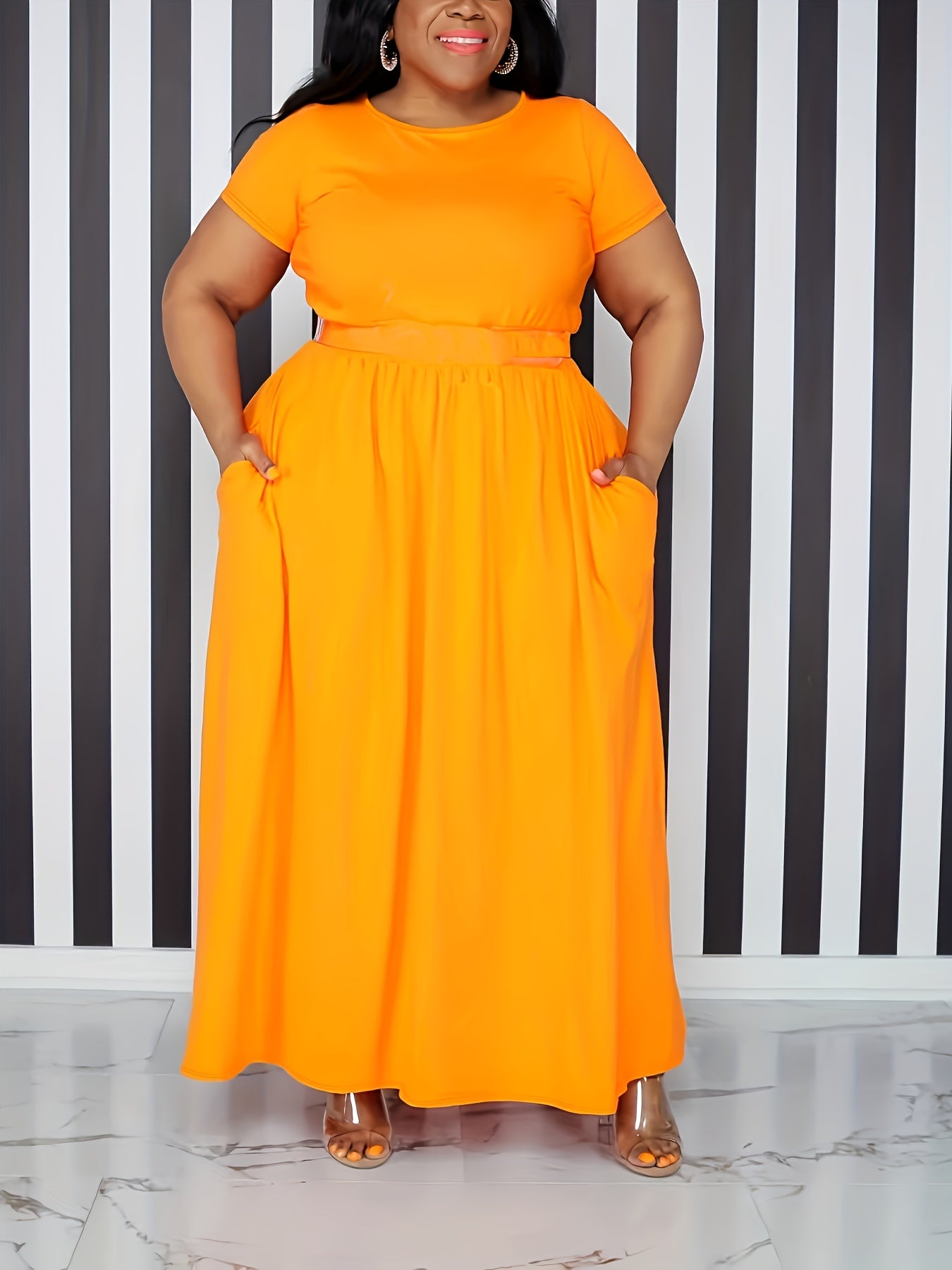 Solid Color Short Sleeve Dress