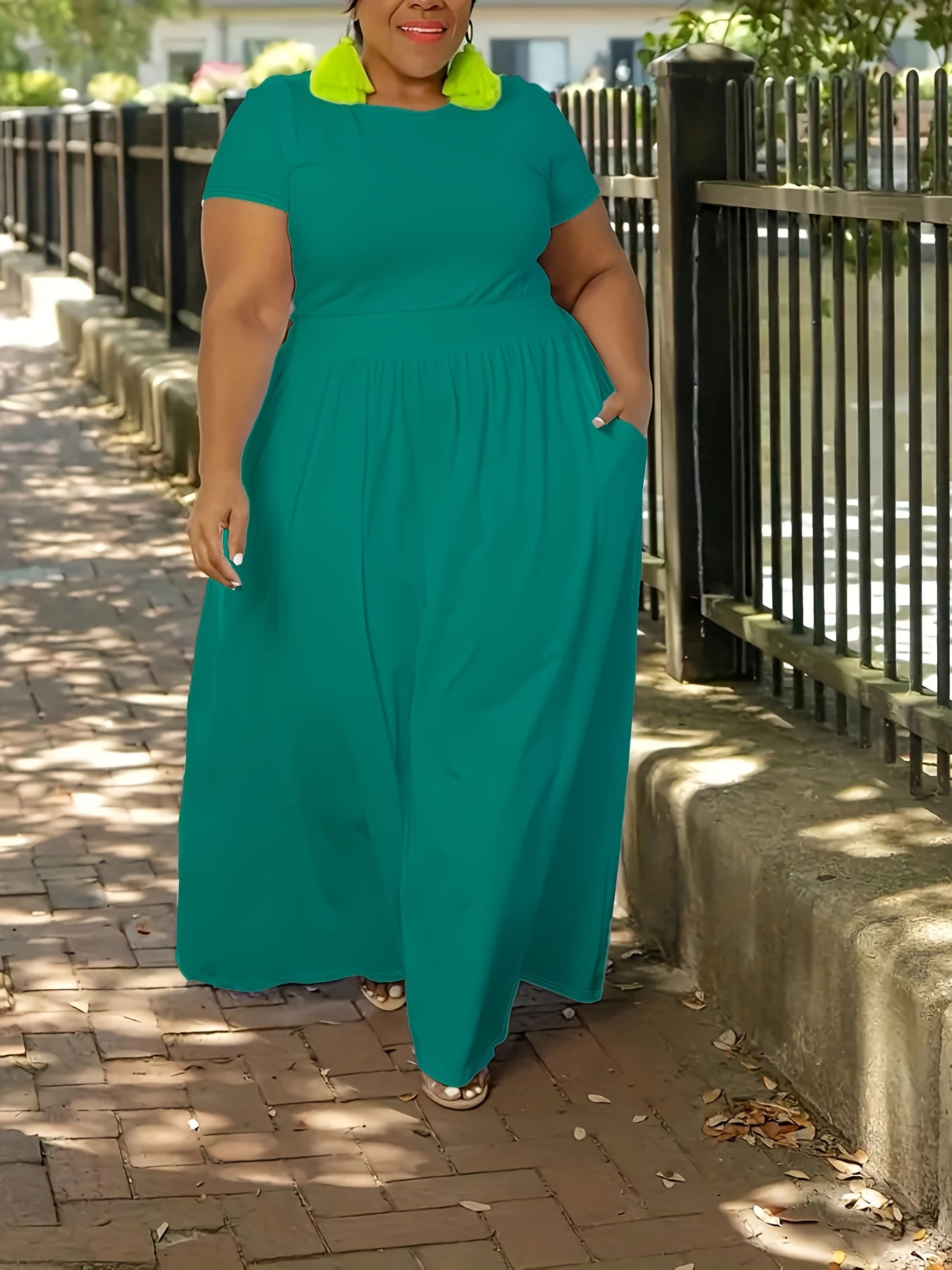 Solid Color Short Sleeve Dress