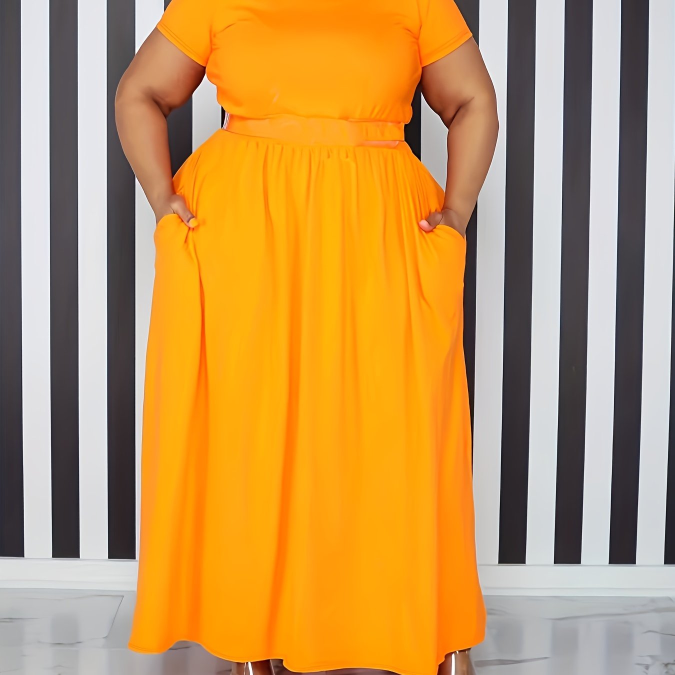 Solid Color Short Sleeve Dress