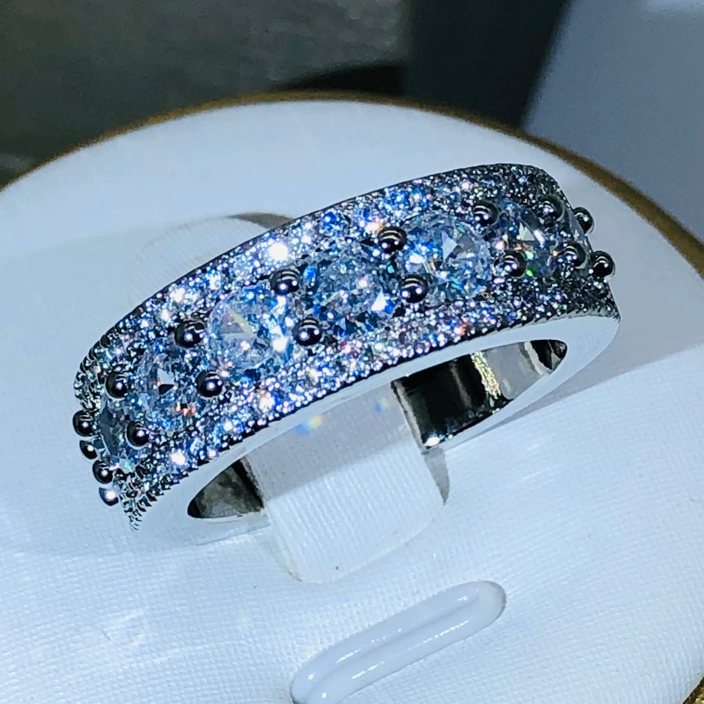 Elegant Temperament Geometric White Zircon Ring