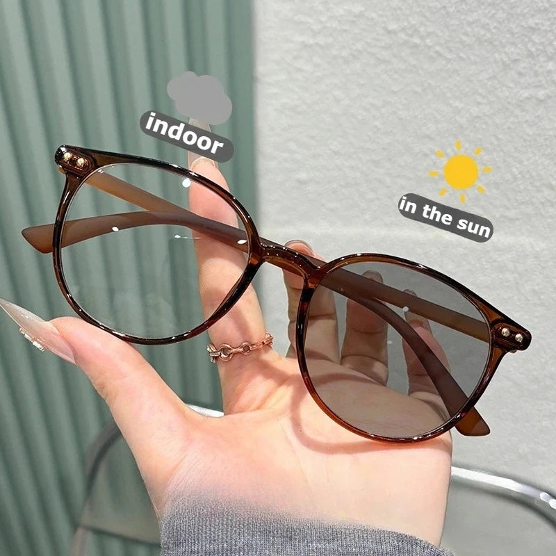 Oversized Photochromic Blue Light Reading Glasses