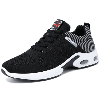 Laced Light Casual Sneakers
