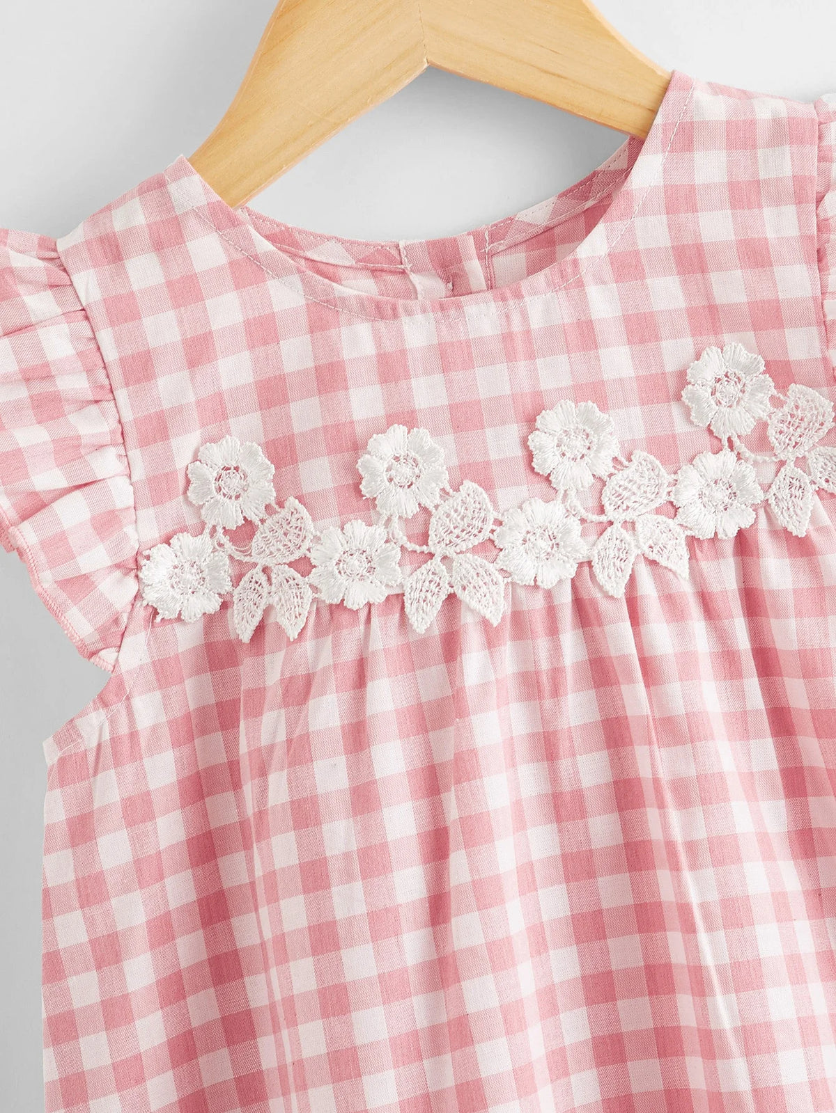 Girls Pink Plaid Plissé Dress with Floral Lace