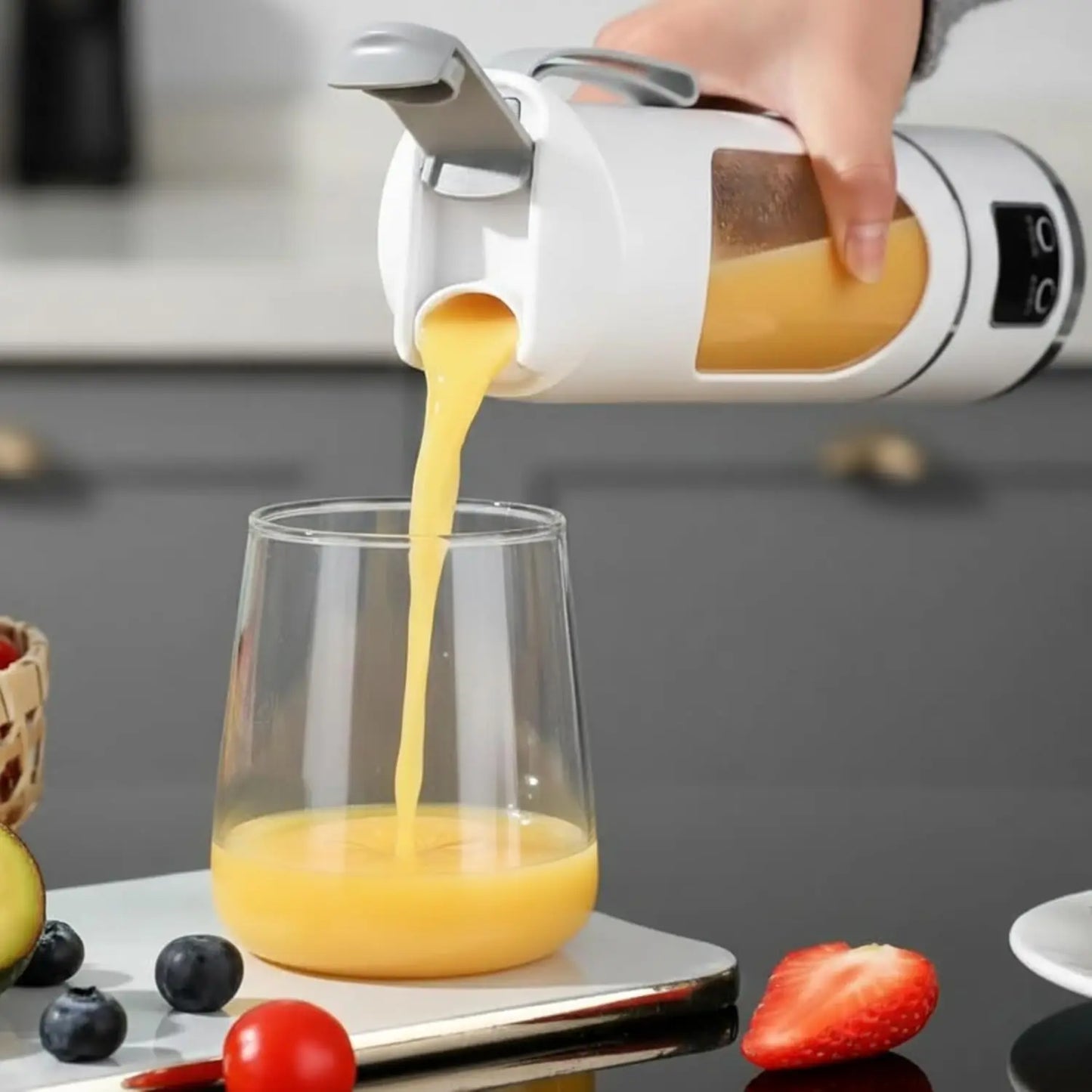 Portable Handheld Juicer & Blender