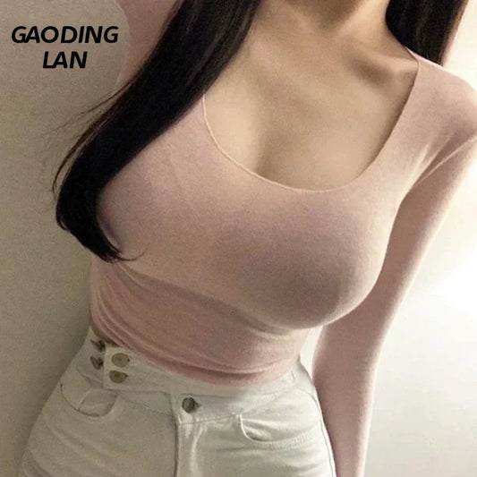 Long Sleeve Slim Fit Scoop Neck Crop Top