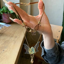 Rhinestone Wing Crystal Pendant Neclace