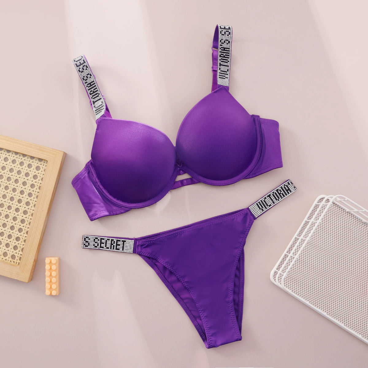 Women's Seamless Lace Push-Up Bra & Panty Lingerie Set