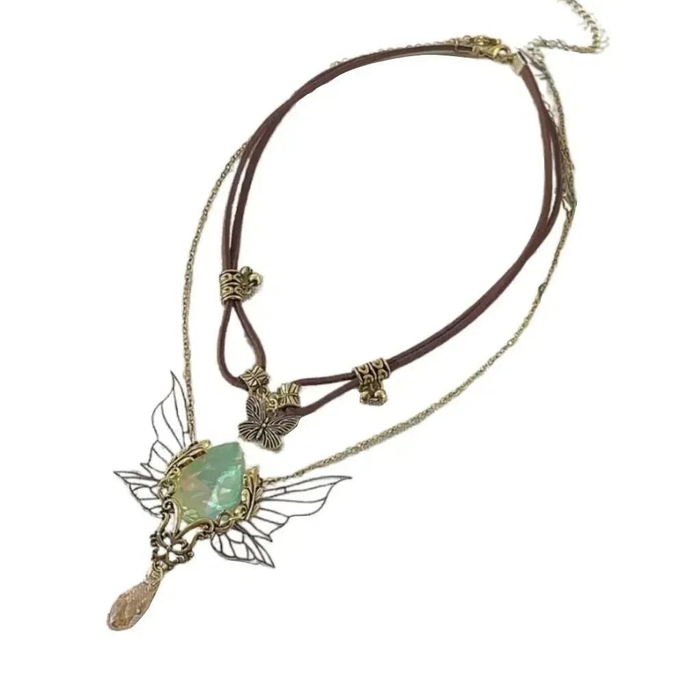 Rhinestone Wing Crystal Pendant Neclace