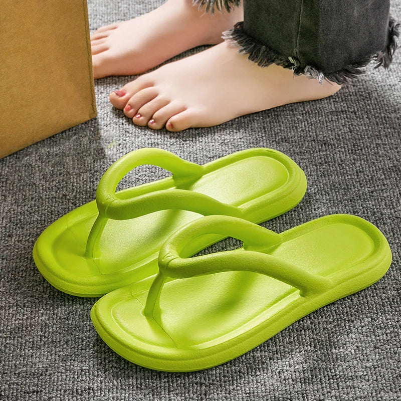 Women's Lightweight Non-Slip Thick Sole Beach & Bathroom Slides