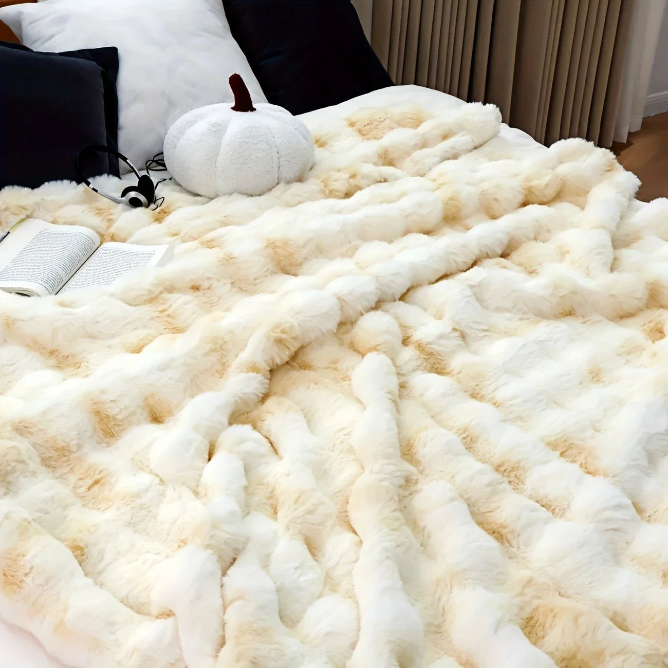 Faux Rabbit Soft Warm Fleece Blanket