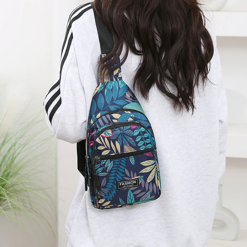 Trendy And Versatile Large Capacity Single Shoulder Crossbody Bag