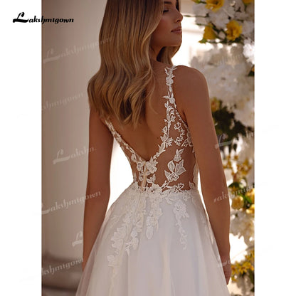 Romantic Tulle A-Line Lace Spaghetti Strap Wedding Dress