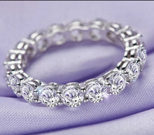 925 Sterling Silver Oval Simulated Diamond Ring