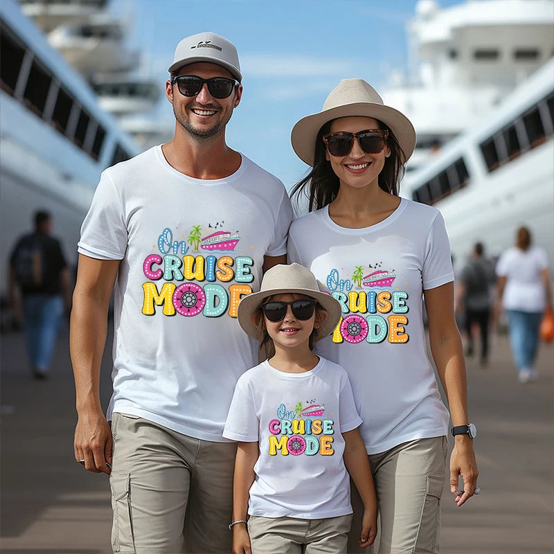 Unisex Cruise Vacation Graphic T-Shirt – Short Sleeve Travel Tee