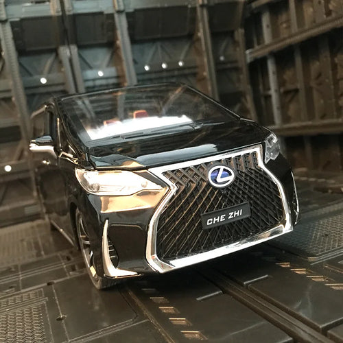 1:24 Lexus LM300H Alloy Model Car