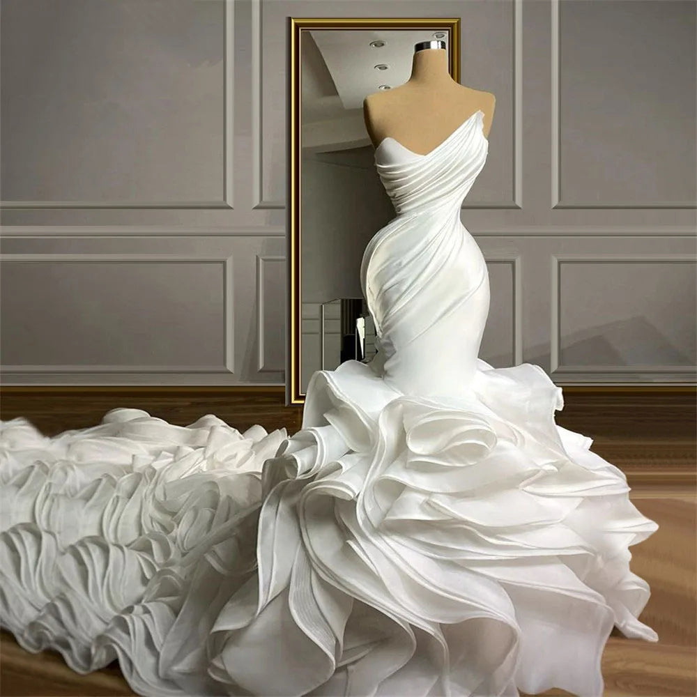Exquisite Strapless Ruffled Mermaid Wedding Dress with Sweep Train