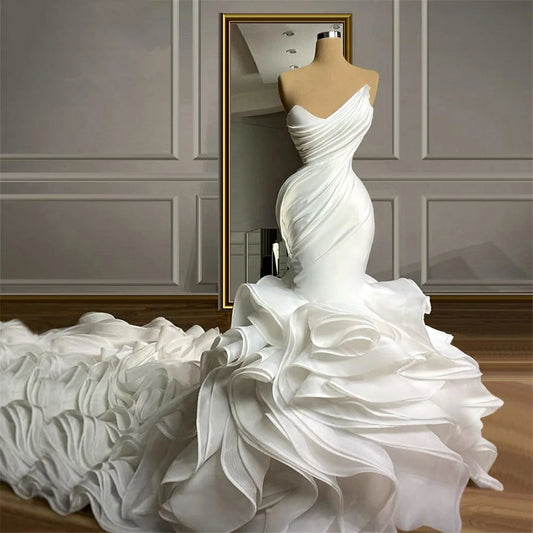 Exquisite Strapless Ruffled Mermaid Wedding Dress with Sweep Train