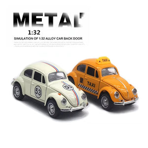 1:32 Vintage Die-Cast Volkswagen Beetle Race Car