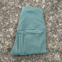 Solid Color High Waist Leggings with Pocket