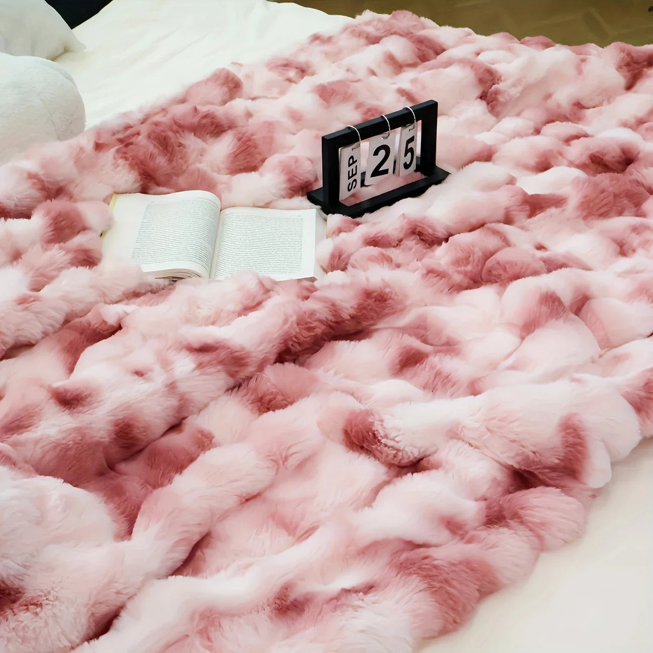 Faux Rabbit Soft Warm Fleece Blanket