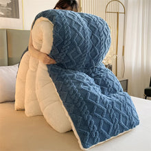 Comfortable Double-sided Thick Quilt