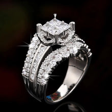 Huitan Iced Out Sparking Cubic Zirconia Ring