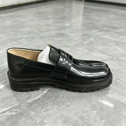 Men’s Patent Leather Tabi Split-Toe Loafers
