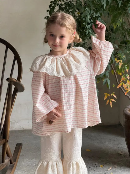 Girl's Fashionable Sweet and Gentle Lace Flared Trousers