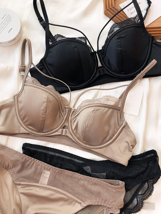 Women's Delicate Floral Lace Unlined Push-Up Bra Set
