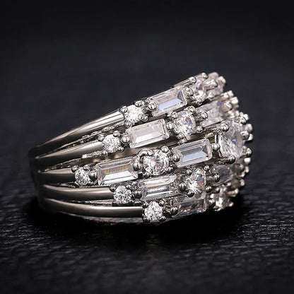 Huitan Fashion Inlaid Brilliant Cubic Zirconia Ring