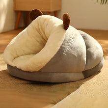 Warm Slipper Shaped Small Pet House