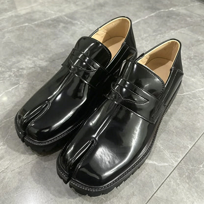 Men’s Patent Leather Tabi Split-Toe Loafers