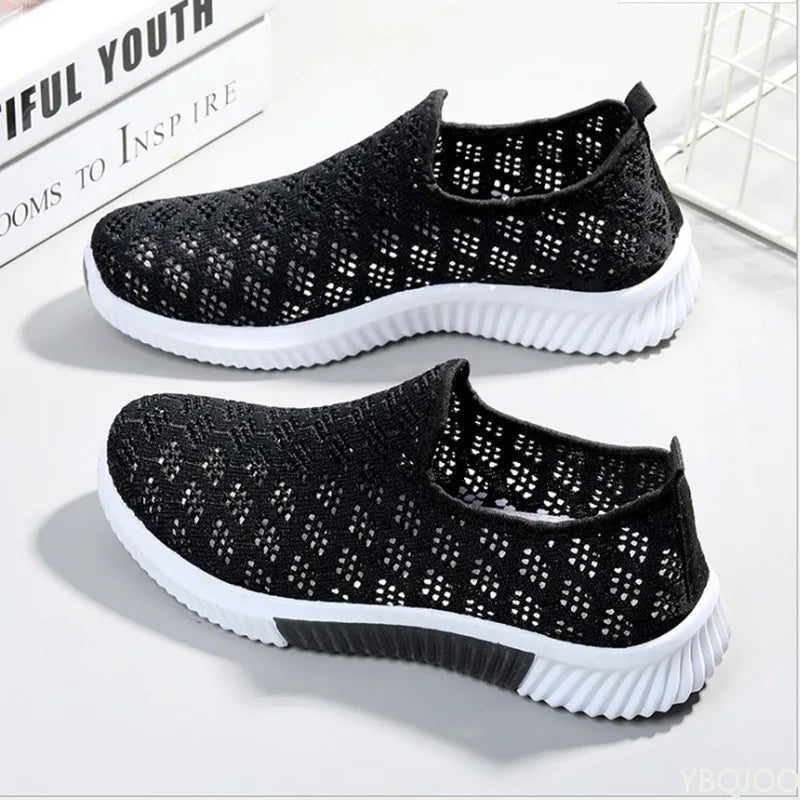 Mesh Breathable Soft Sole Casual Sneakers