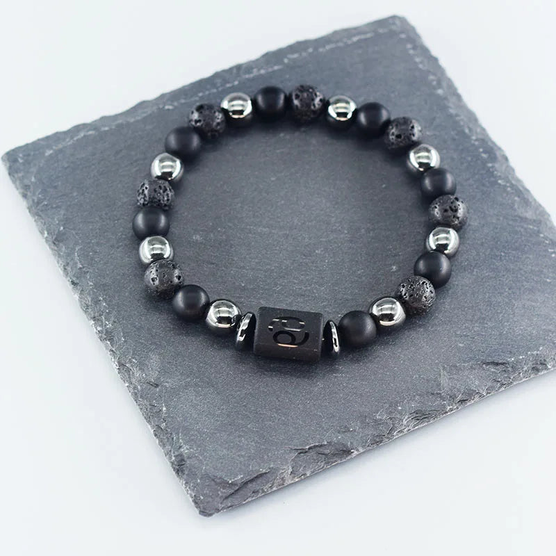 12 Zodiac Sign Constellation Beaded Charm Bracelet