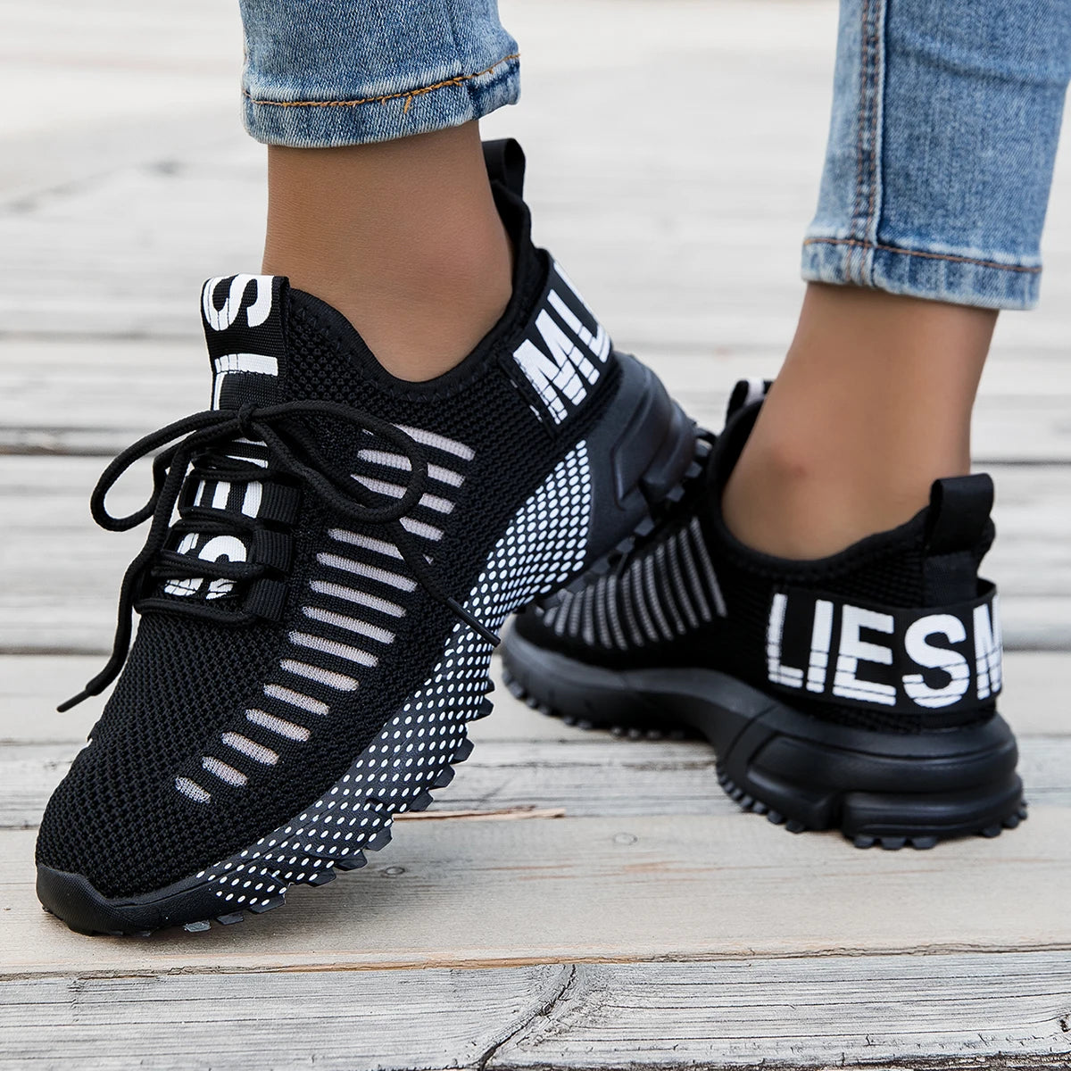 Women's Lightweight Air Mesh Walking Sneakers