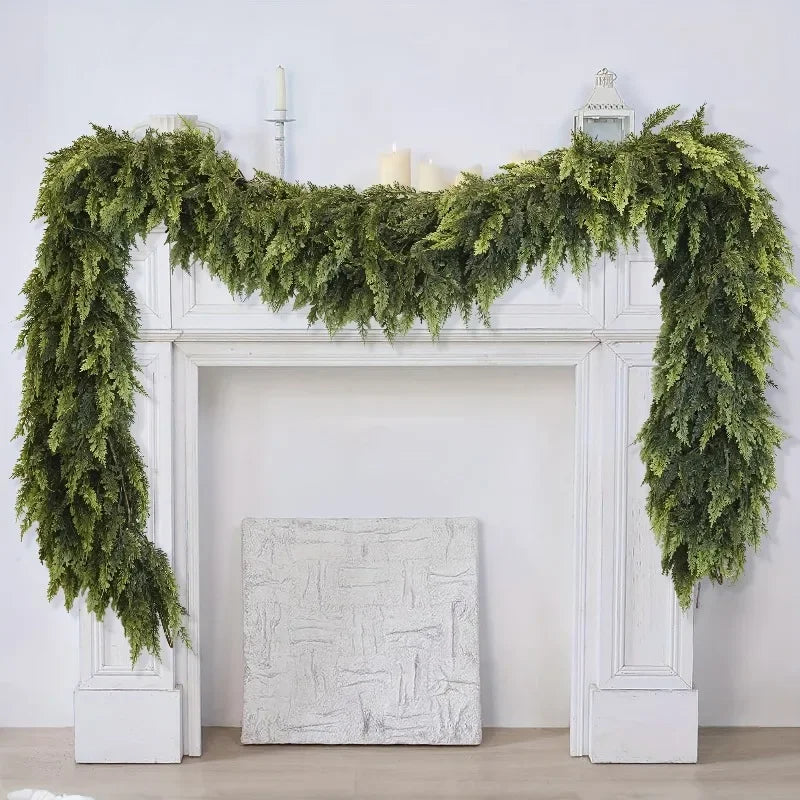 1.5M/1.8M Artificial Pine Christmas Garland & Farmhouse Decor