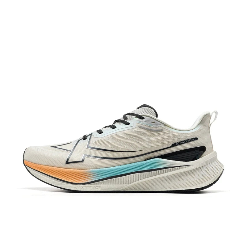 Cushioning Wear-Resistant Lightweight Sneakers