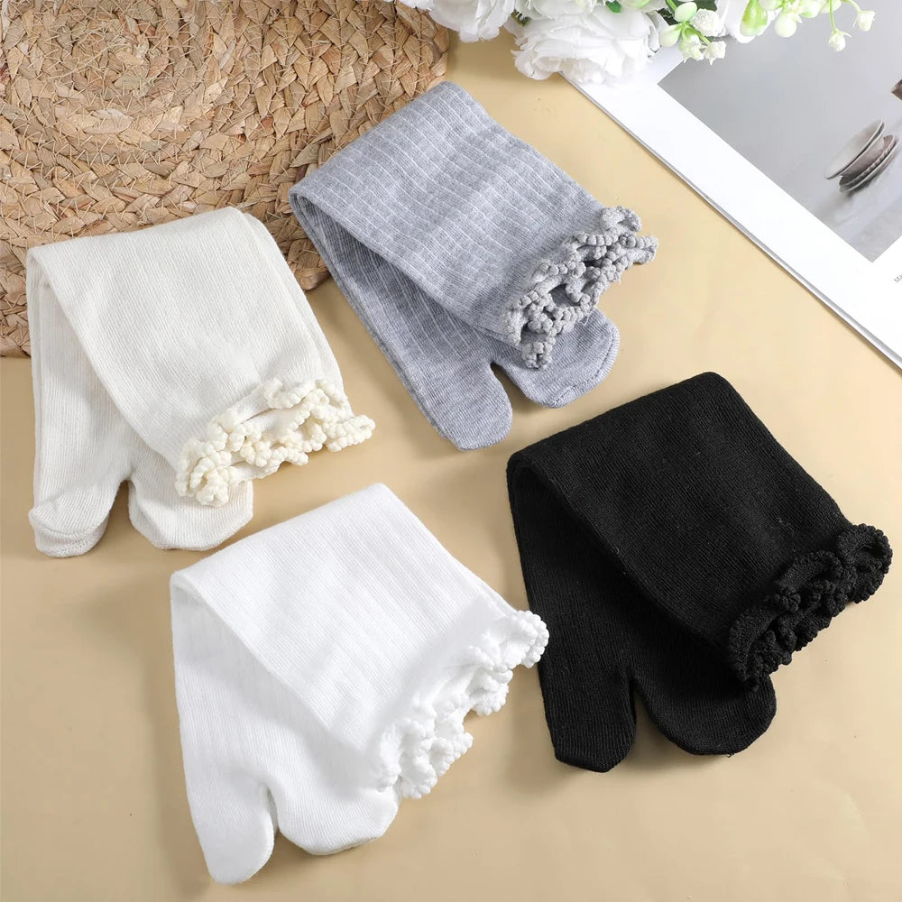 Japanese Ruffled Edge Cotton Split Toe Tabi Socks – Unisex Harajuku Two-Toed Socks