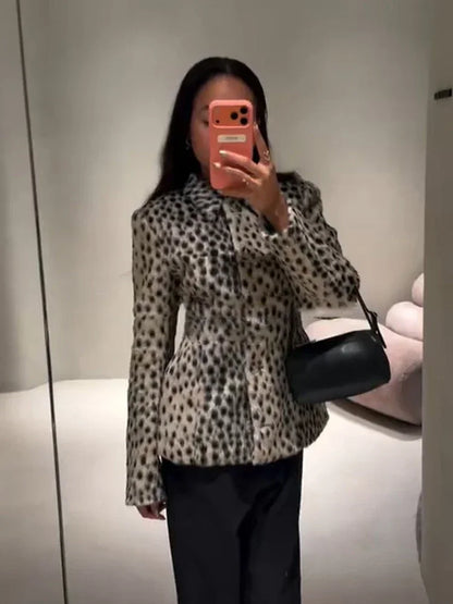 Women’s Leopard Print Short Furry Jacket with Lapel Collar