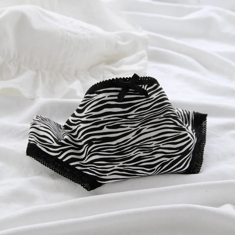 3-Pack Women's Cotton Mid-Rise Briefs & Lingerie Set