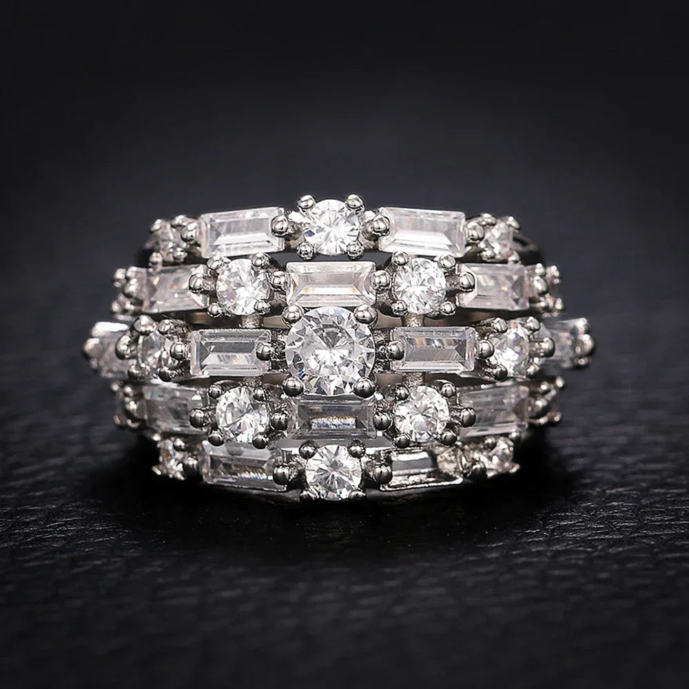 Huitan Fashion Inlaid Brilliant Cubic Zirconia Ring