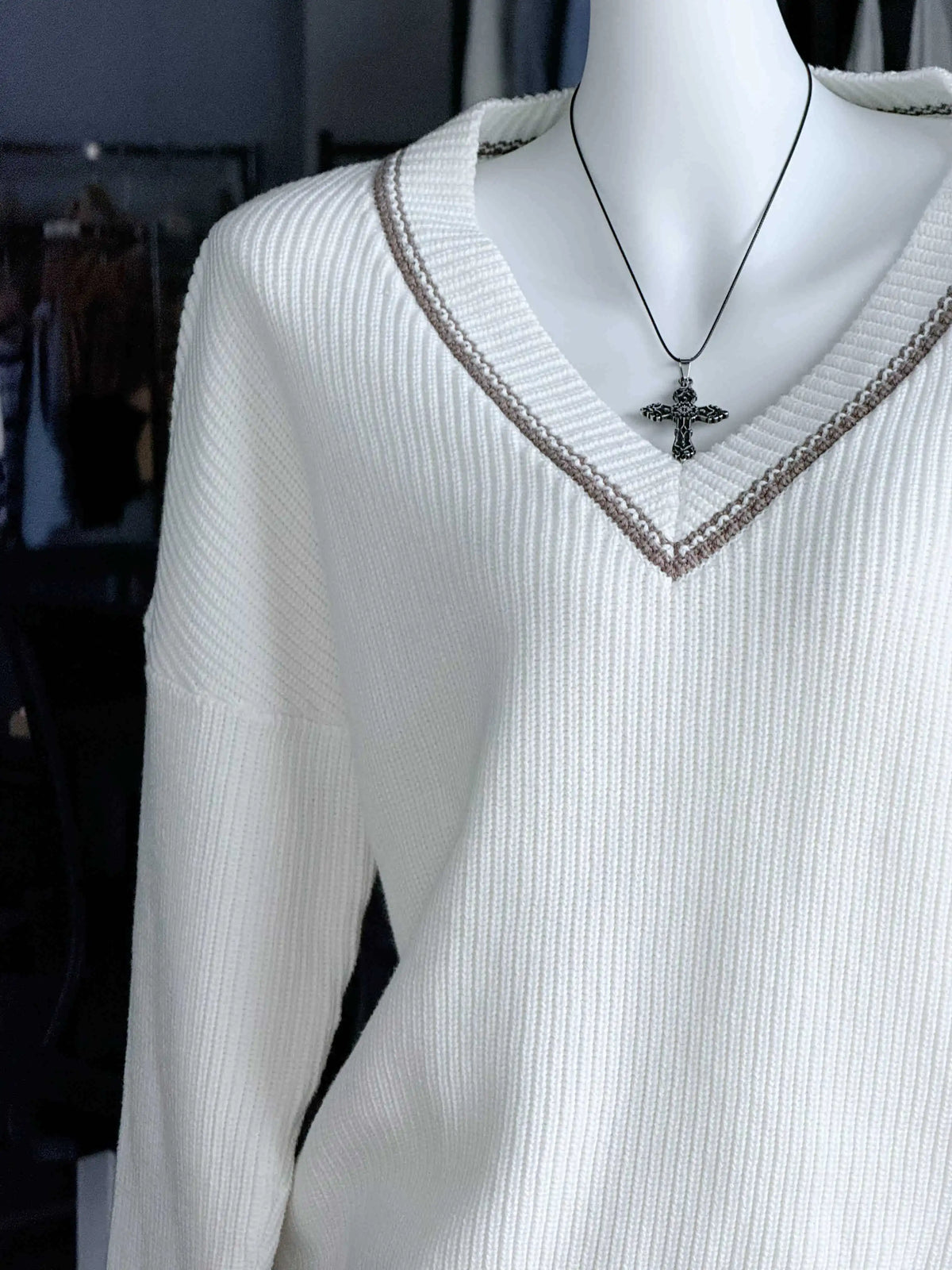 Sylus Cosplay V-Neck Sweater – Love and Deepspace Costume