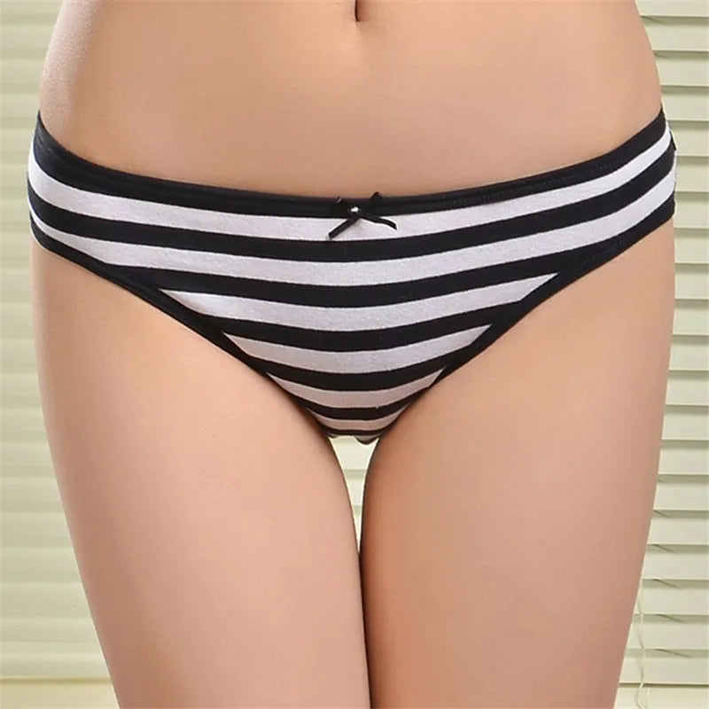 YOUREGINA Striped Seamless Cotton Briefs 3Pk