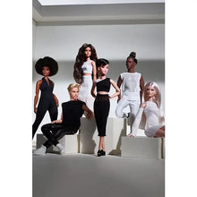 Signature Look Collection Fashionable Celebrity Doll