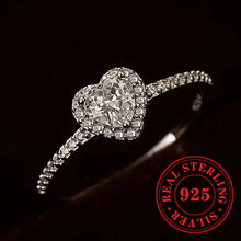 Huitan Heart-shaped Cluster Ring 925 Sterling Silver Sparkling Cubic Zirconia